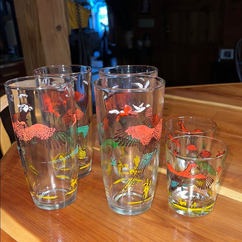 Vintage  Hazel Atlas 5.5” Gold Wing Pheasant High Ball Glasses Set of 6 & 2 Shot
